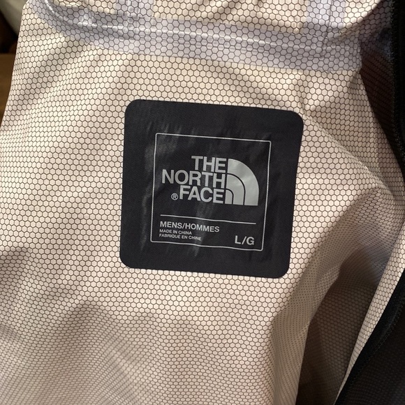 The North Face Rain Shell Jacket Large Gray - Picture 12 of 12